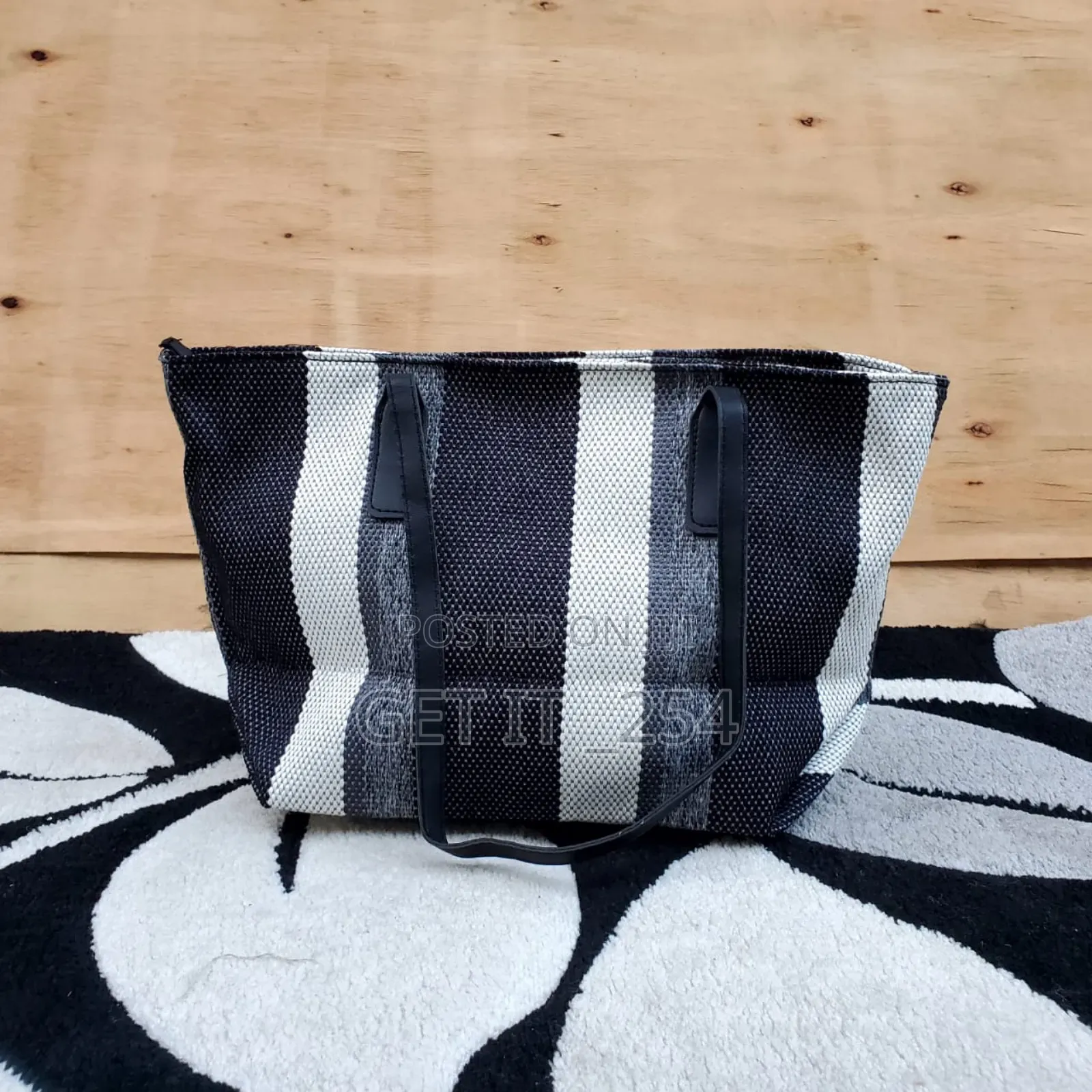 *Elena Stripped Tote Bag