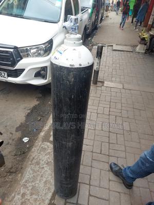 Oxygen Cylinder With Full Oxygen 8.5m3 - Medical Use - thumbnail 2