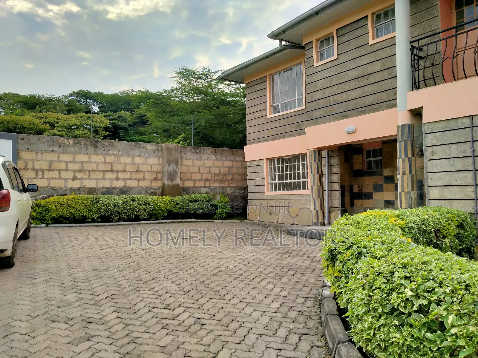 5bdrm Maisonette in Acacia Gated Estate, Ongata Rongai for sale