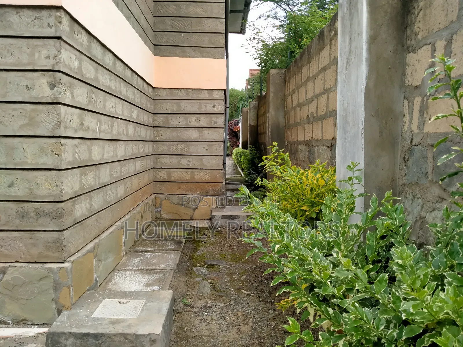 5bdrm Maisonette in Acacia Gated Estate, Ongata Rongai for sale