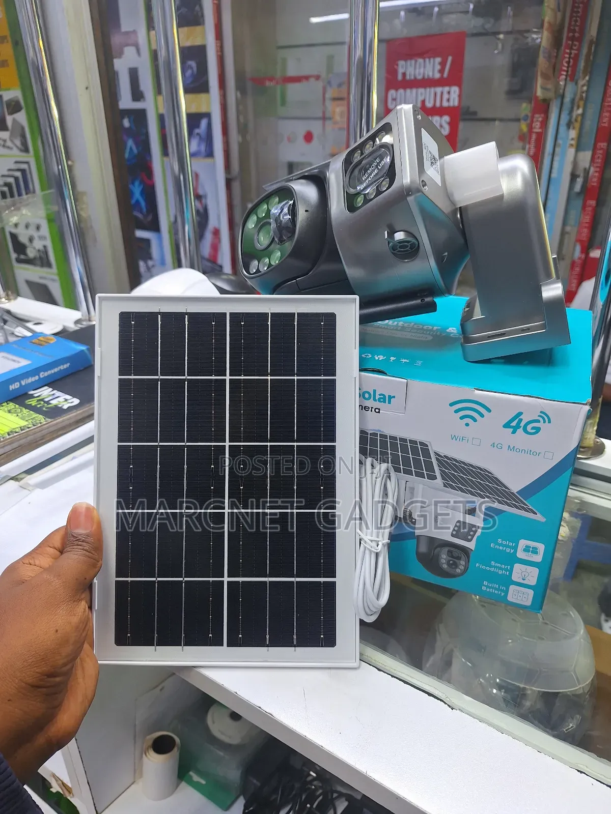 Outdoor 4g Solar Monitor PTZ Cameras 2 in 1 V380 Pro App