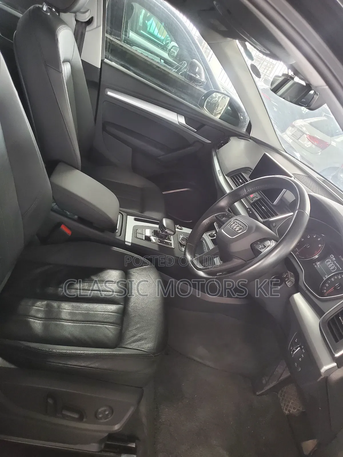Audi Q5 2018 Black
