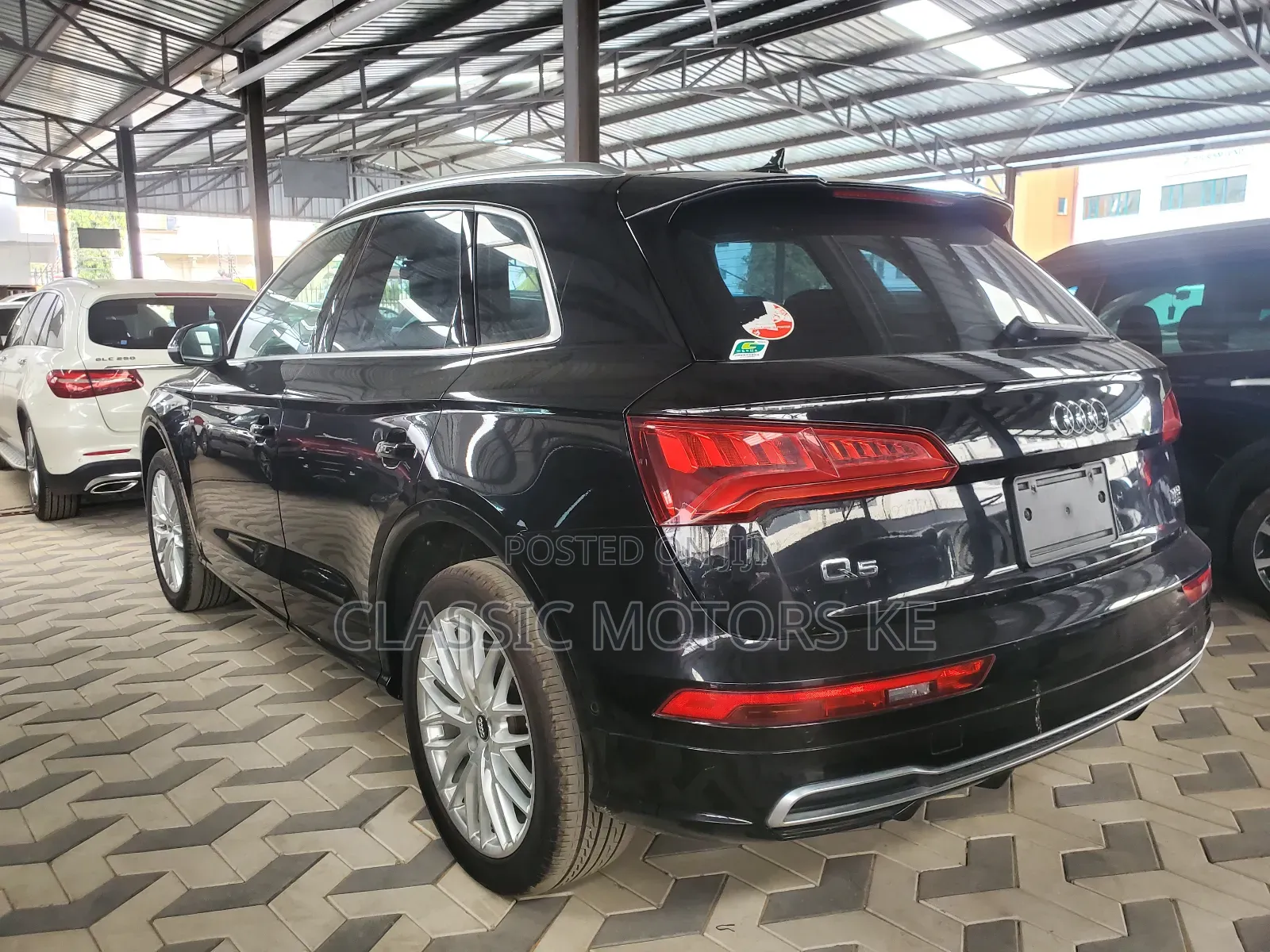 Audi Q5 2018 Black