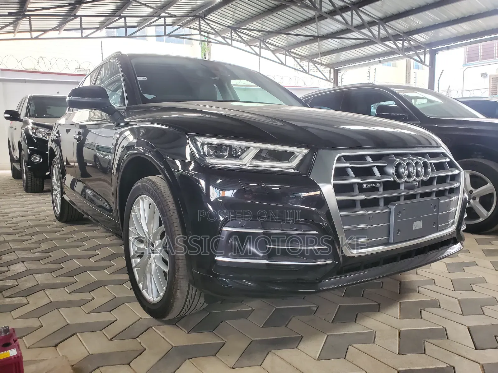 Audi Q5 2018 Black