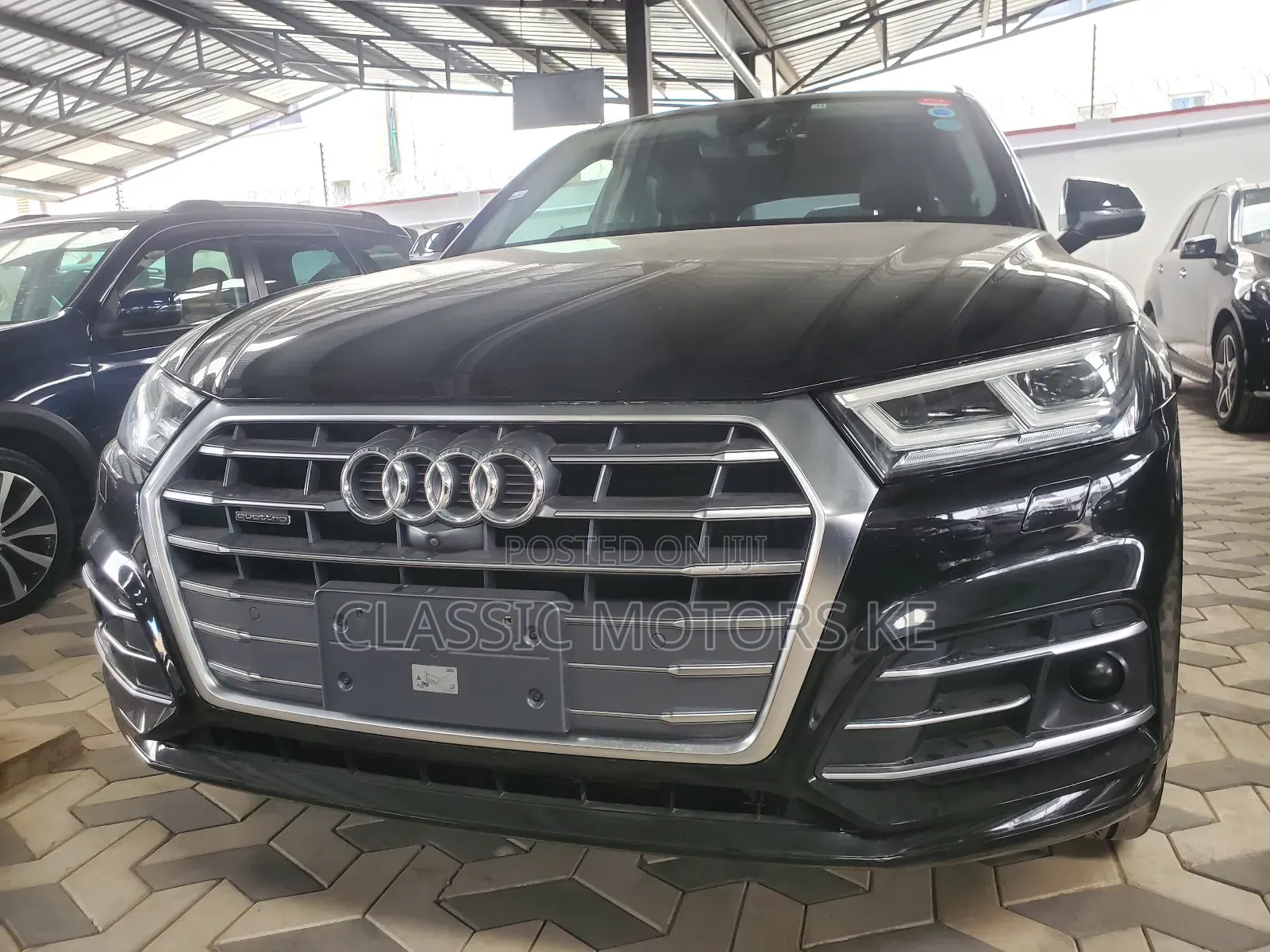 Audi Q5 2018 Black