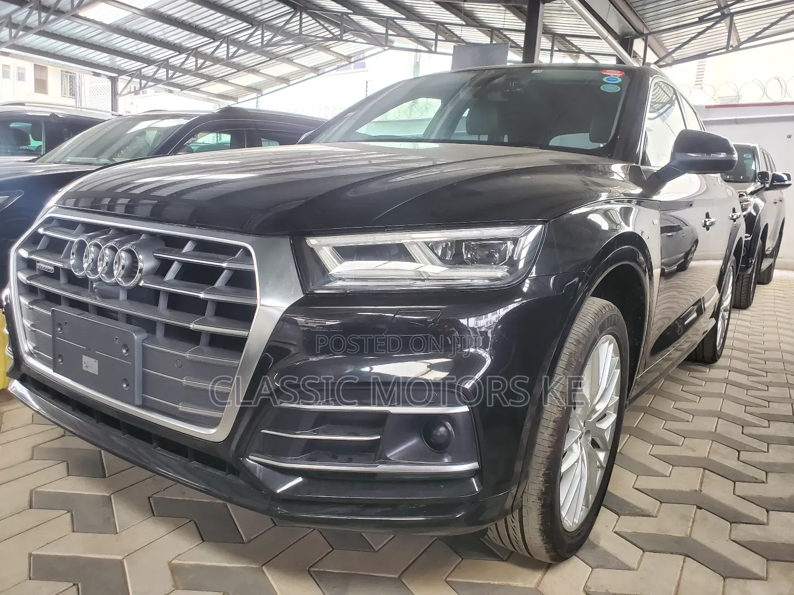 Audi Q5 2018 Black