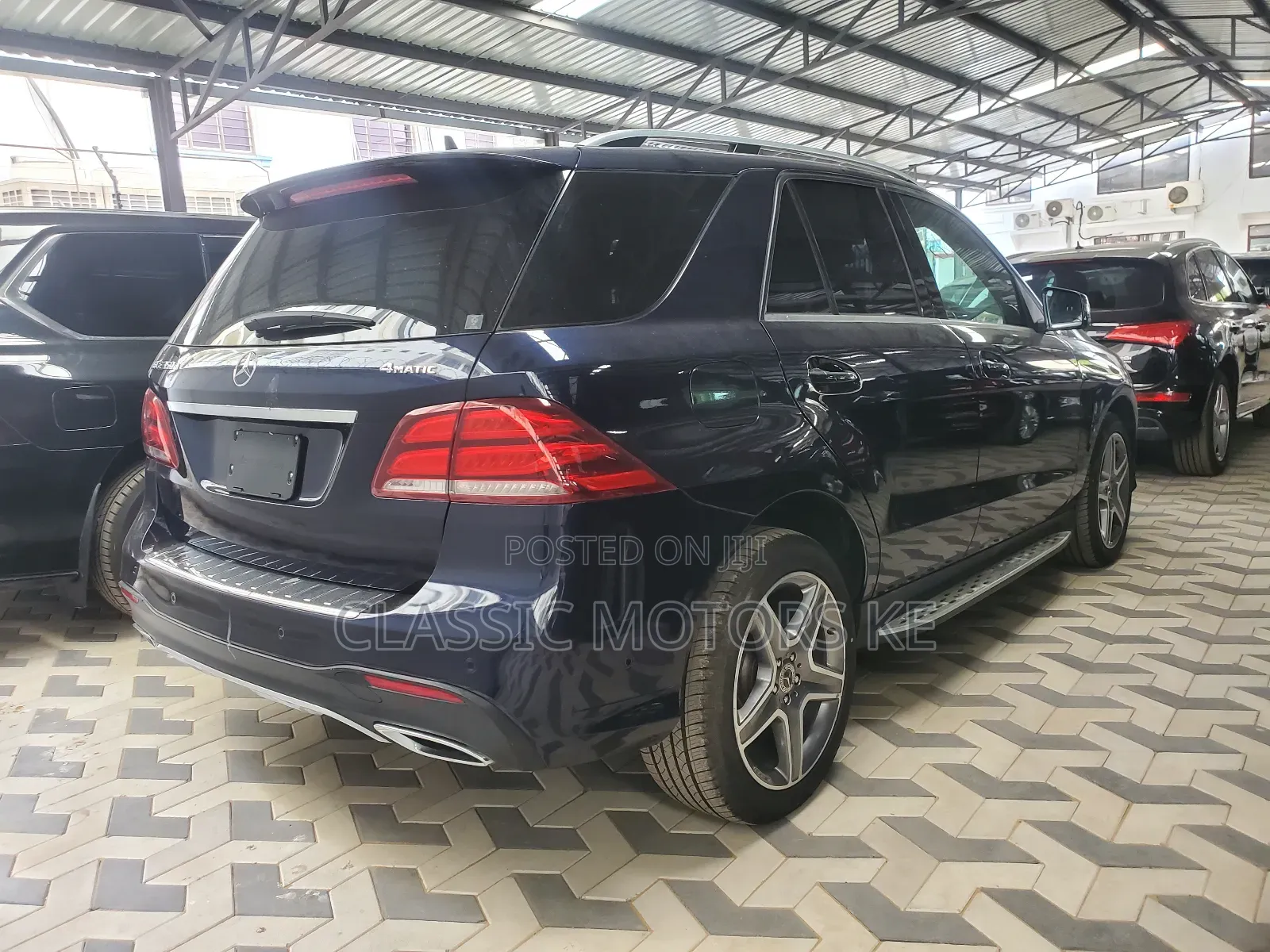 Mercedes-Benz GLE-Class GLE 350d 4MATIC 2017 Blue