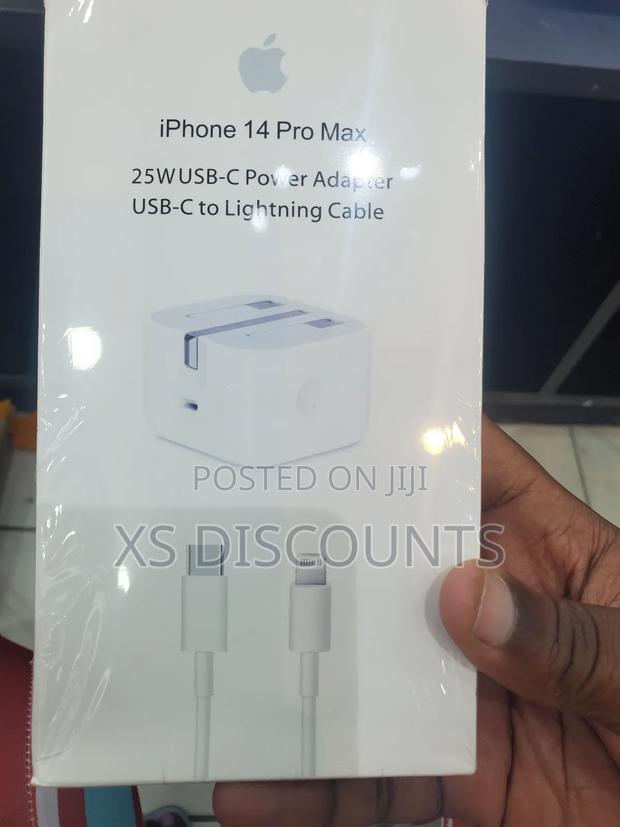 iPhone 14 Pro Max Charger