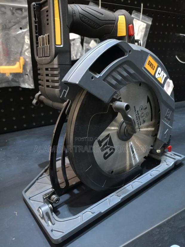 Cordless Circular Saw - thumbnail 2