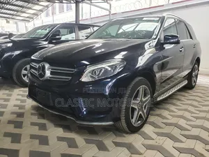 Mercedes-Benz GLE-Class GLE 350d 4MATIC 2017 Blue