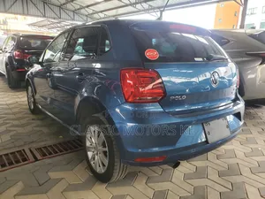 Volkswagen Polo 2018 Blue