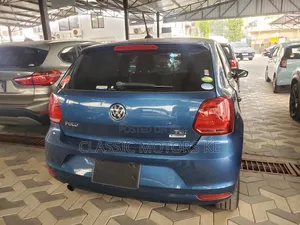 Volkswagen Polo 2018 Blue