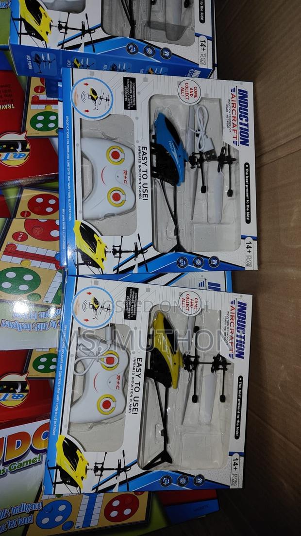 Rechargeable Remote Controlled Mini Helicopter - main view