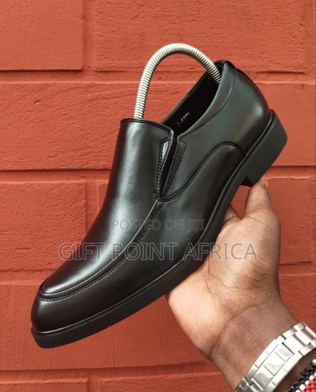 Official Shoes for Men Black in Color