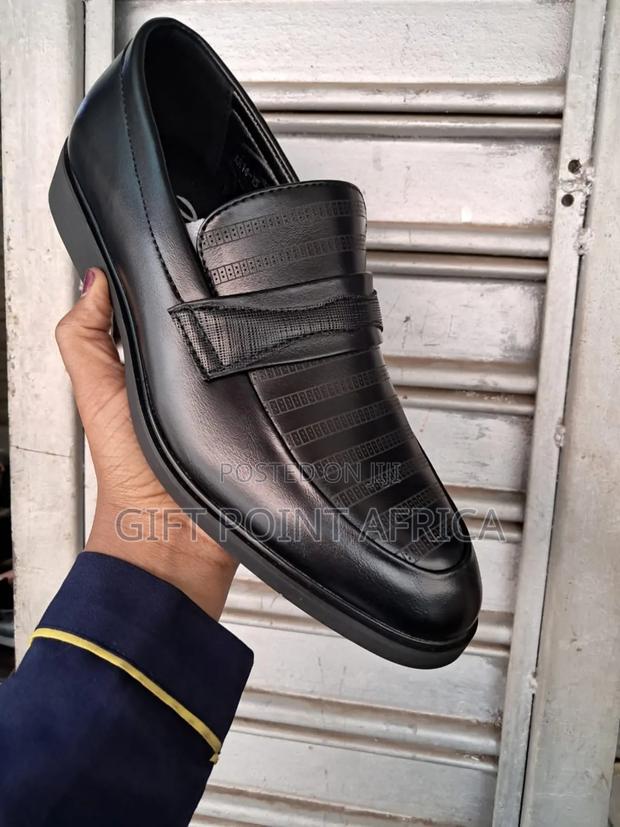 Empire Official Shoes for Men - main view