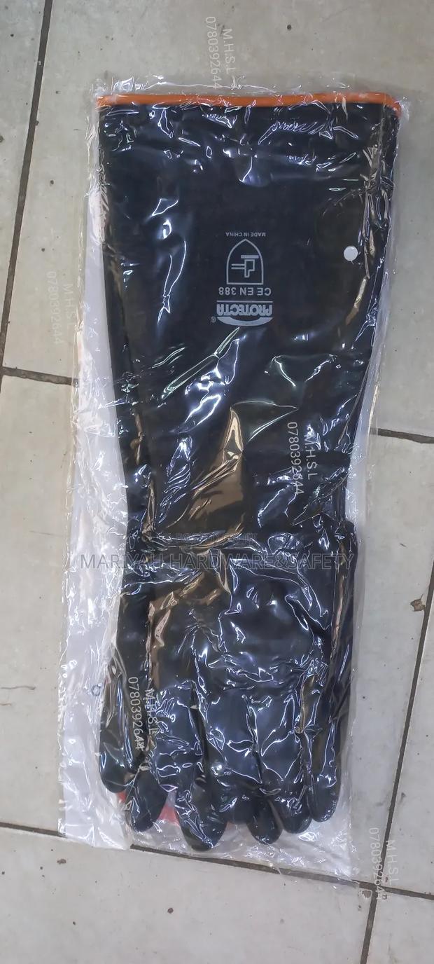 Safety Chemical Rubber Gloves 18" - main view