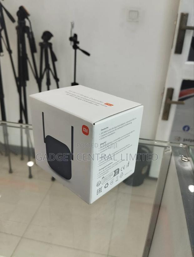 Mi Xiaomi Wi-Fi Range Extender Pro - thumbnail 2