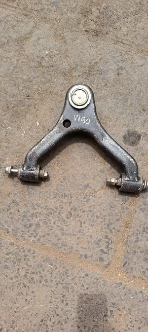 Hilux Vigo D-4d 2-Wheel Drive Upper Arms Available.