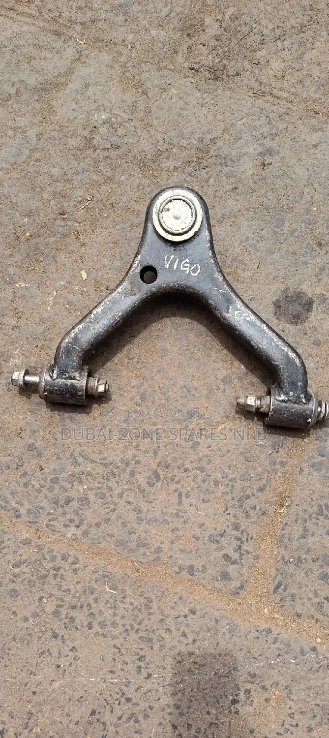 Hilux Vigo D-4d 2-Wheel Drive Upper Arms Available.