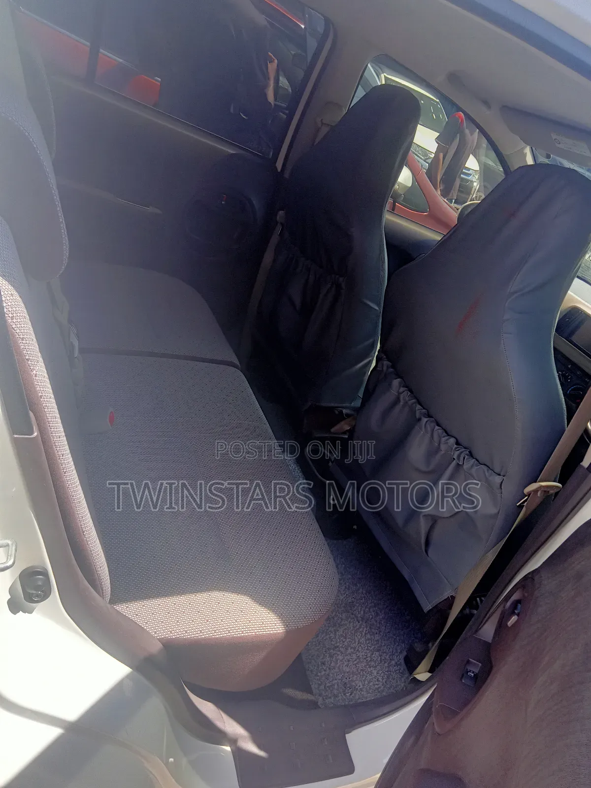 Toyota Passo 1.0 AWD 2013 White