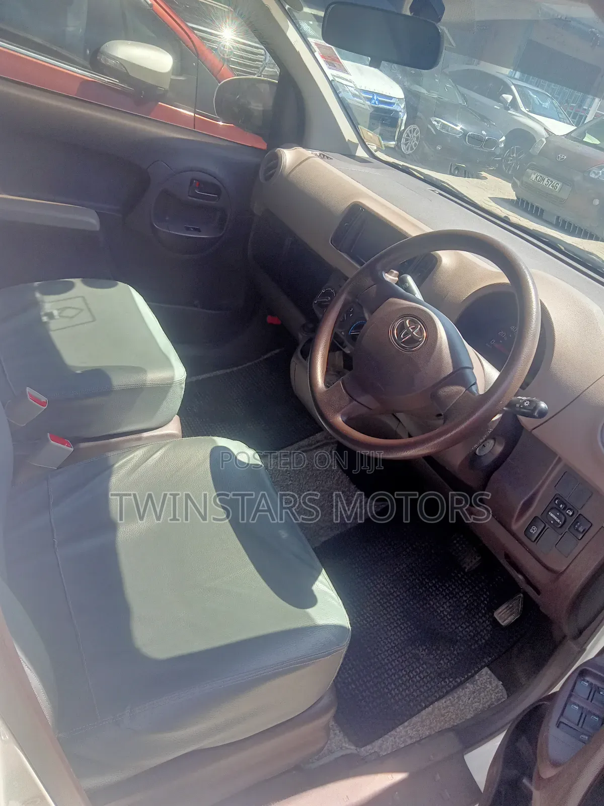 Toyota Passo 1.0 AWD 2013 White