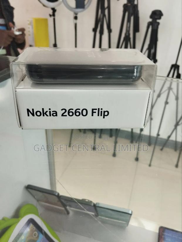 New Nokia 2660 Flip Black
