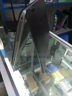 Laptop HP EliteBook 840 G3 8GB Intel Core I5 SSD 256GB
