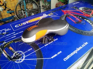 Galaxy Black Race Saddle