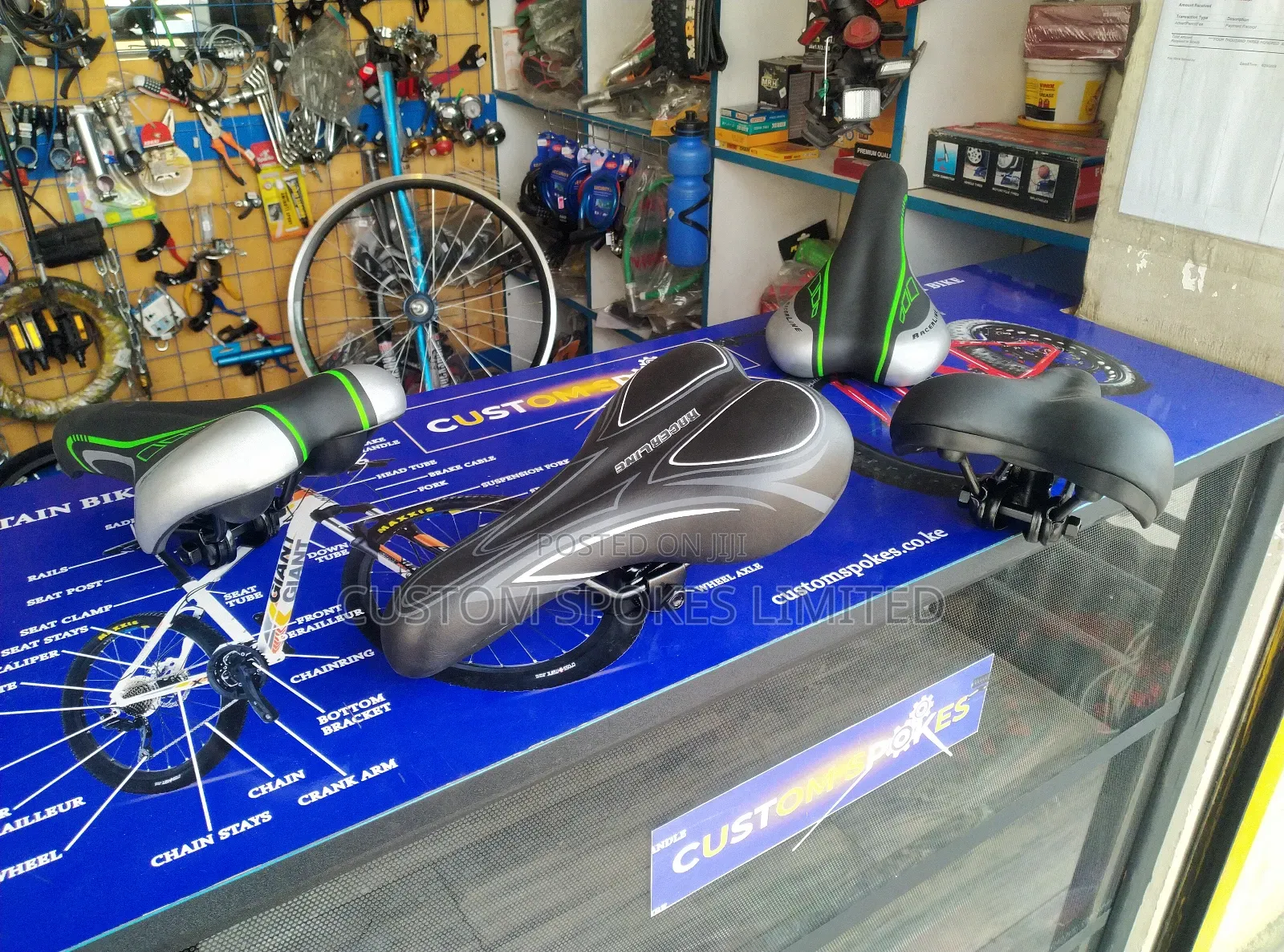 Adult Well Padded 700 Bicycle Saddles