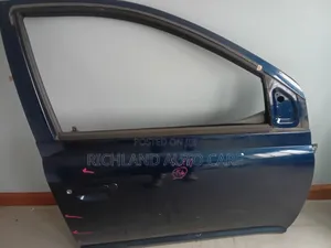 Door for Toyota Vitz Scp10 Front Right
