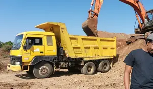Eicher Tipper