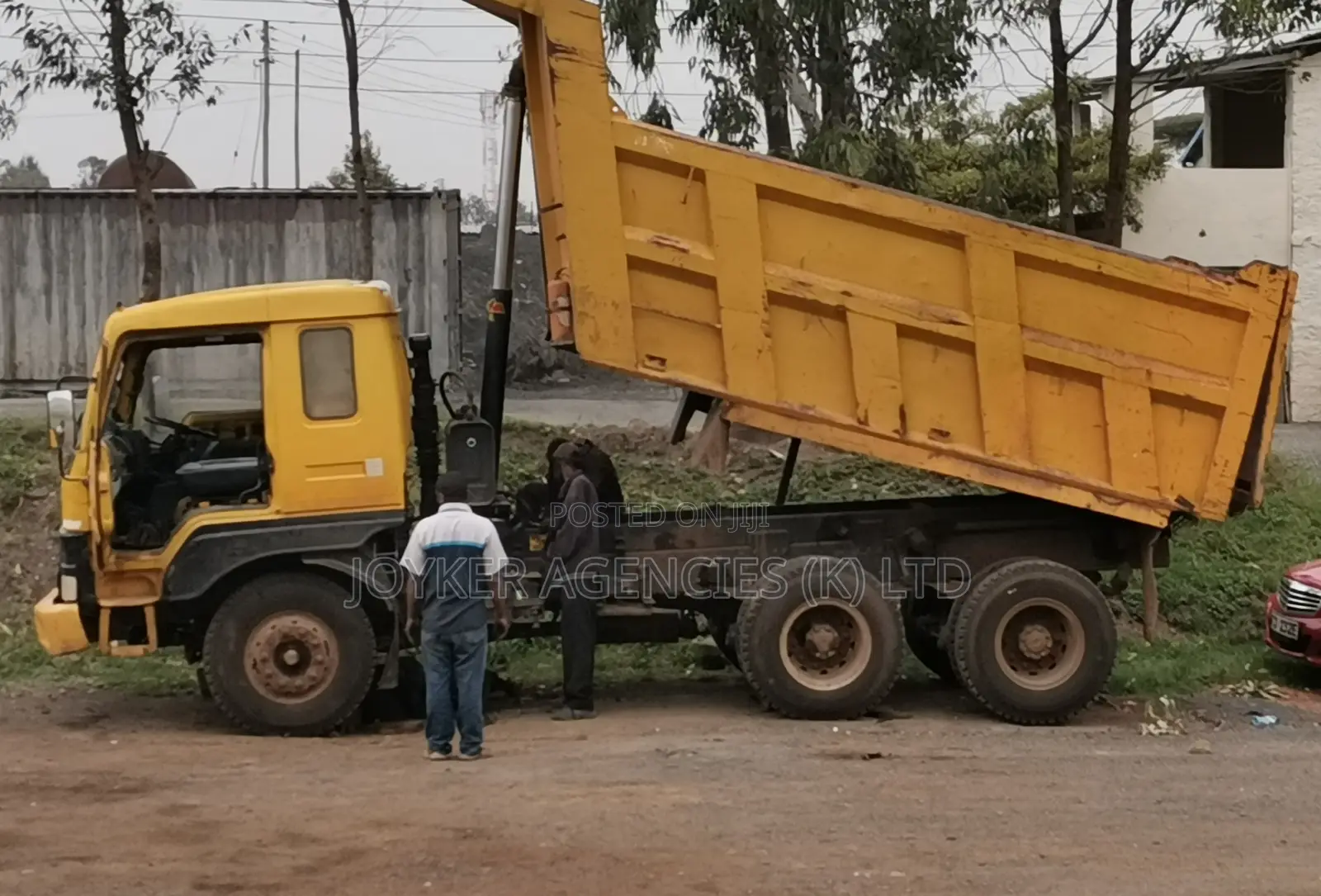 Eicher Tipper