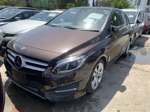 Mercedes-Benz B-Class Base B 250e 2017 Brown