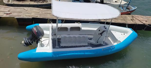 21ft Divers Fibreglass Boat 10 Seater