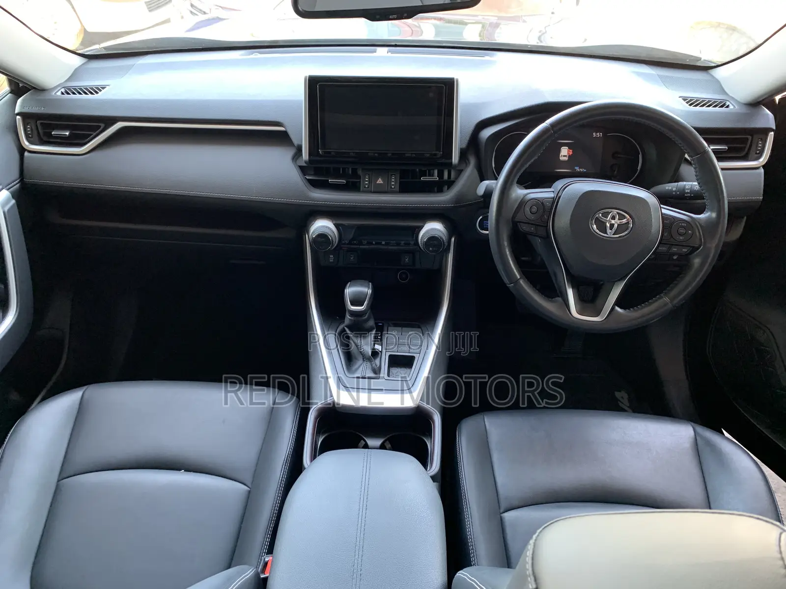 Toyota RAV4 Limited FWD 2019 Blue