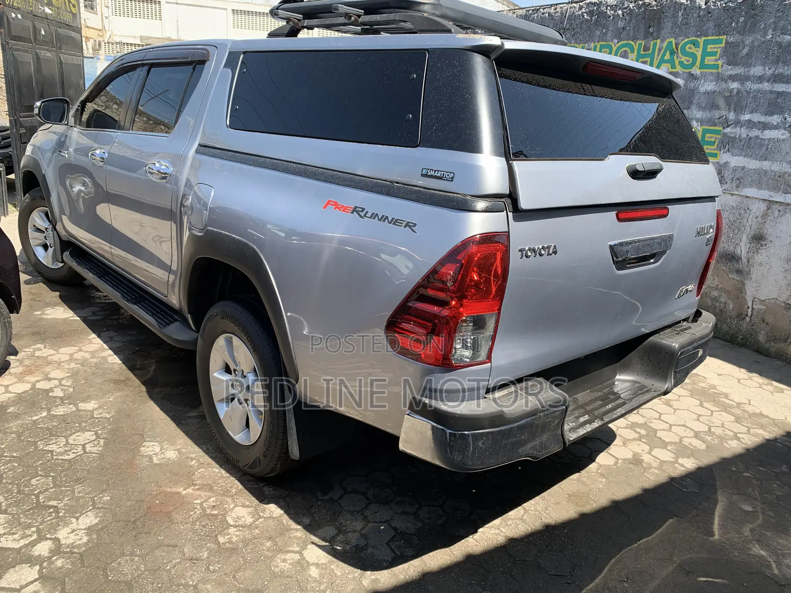 Toyota Hilux 2016 Silver