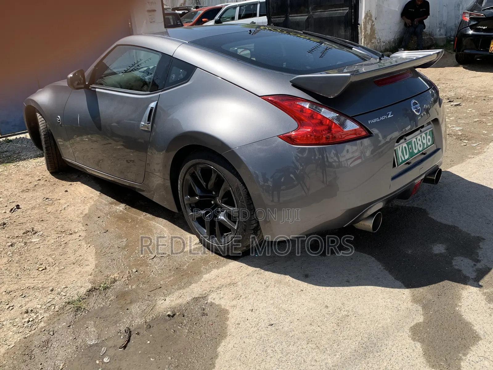 Nissan Fairlady 2017 Silver