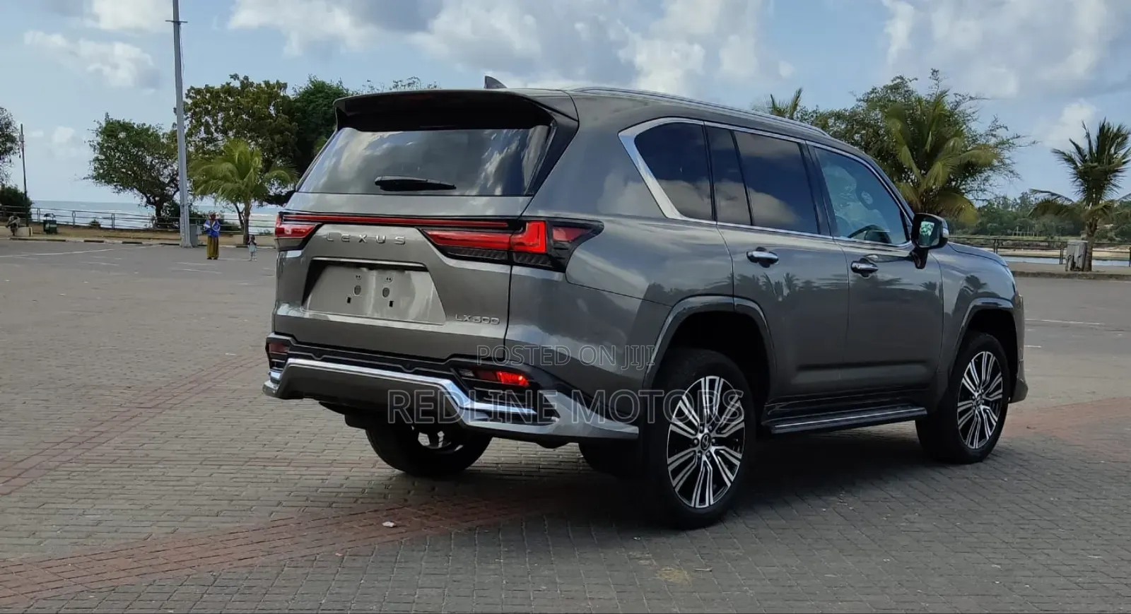 Lexus LX 2023 Gray