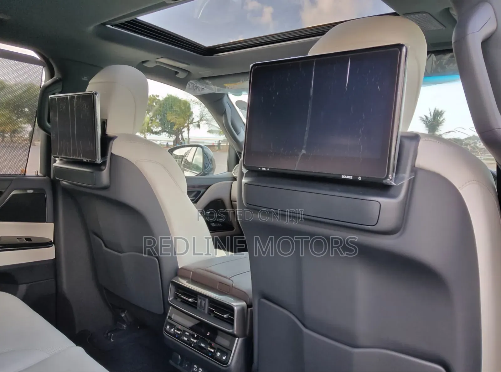 Lexus LX 2023 Gray