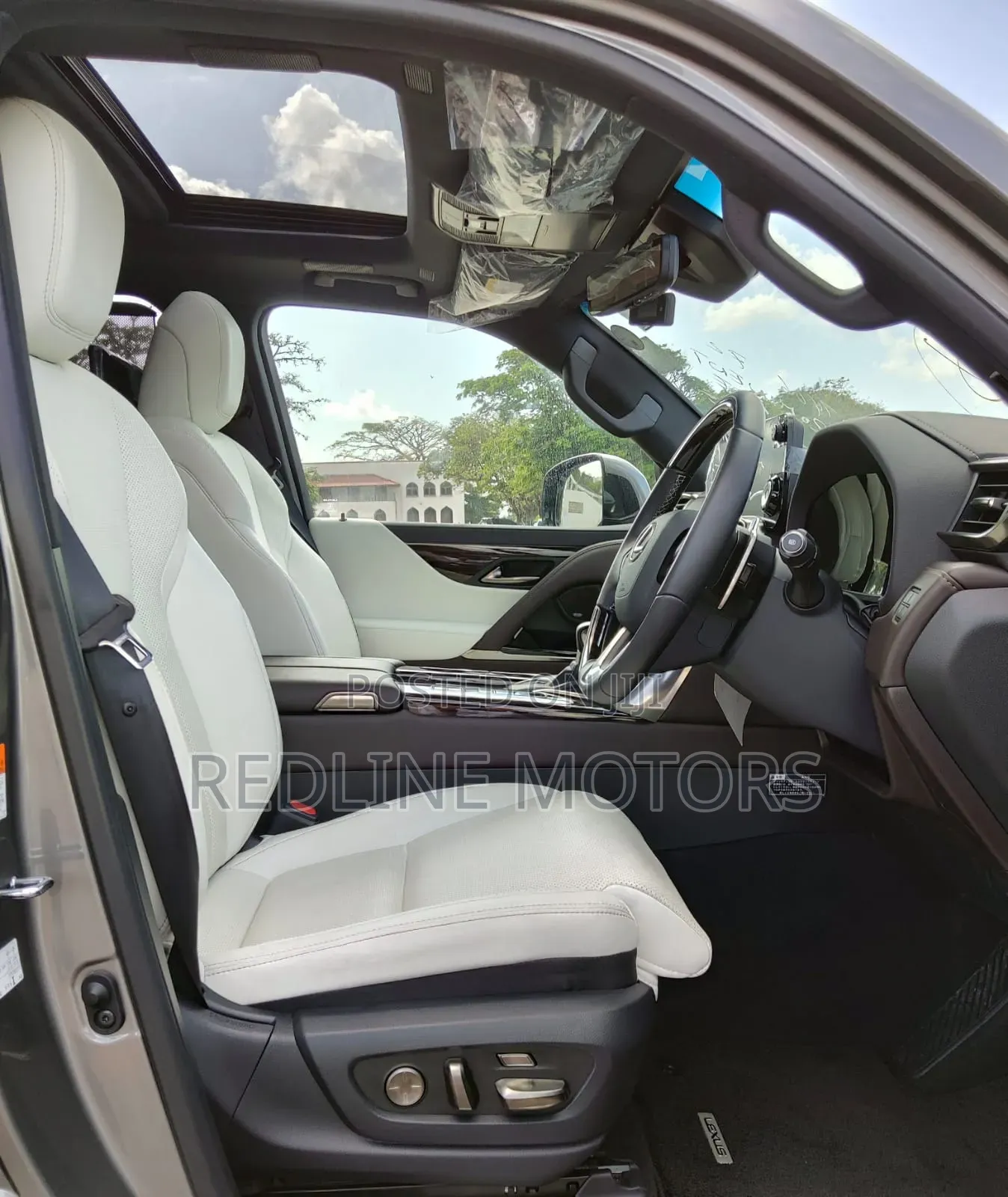 Lexus LX 2023 Gray