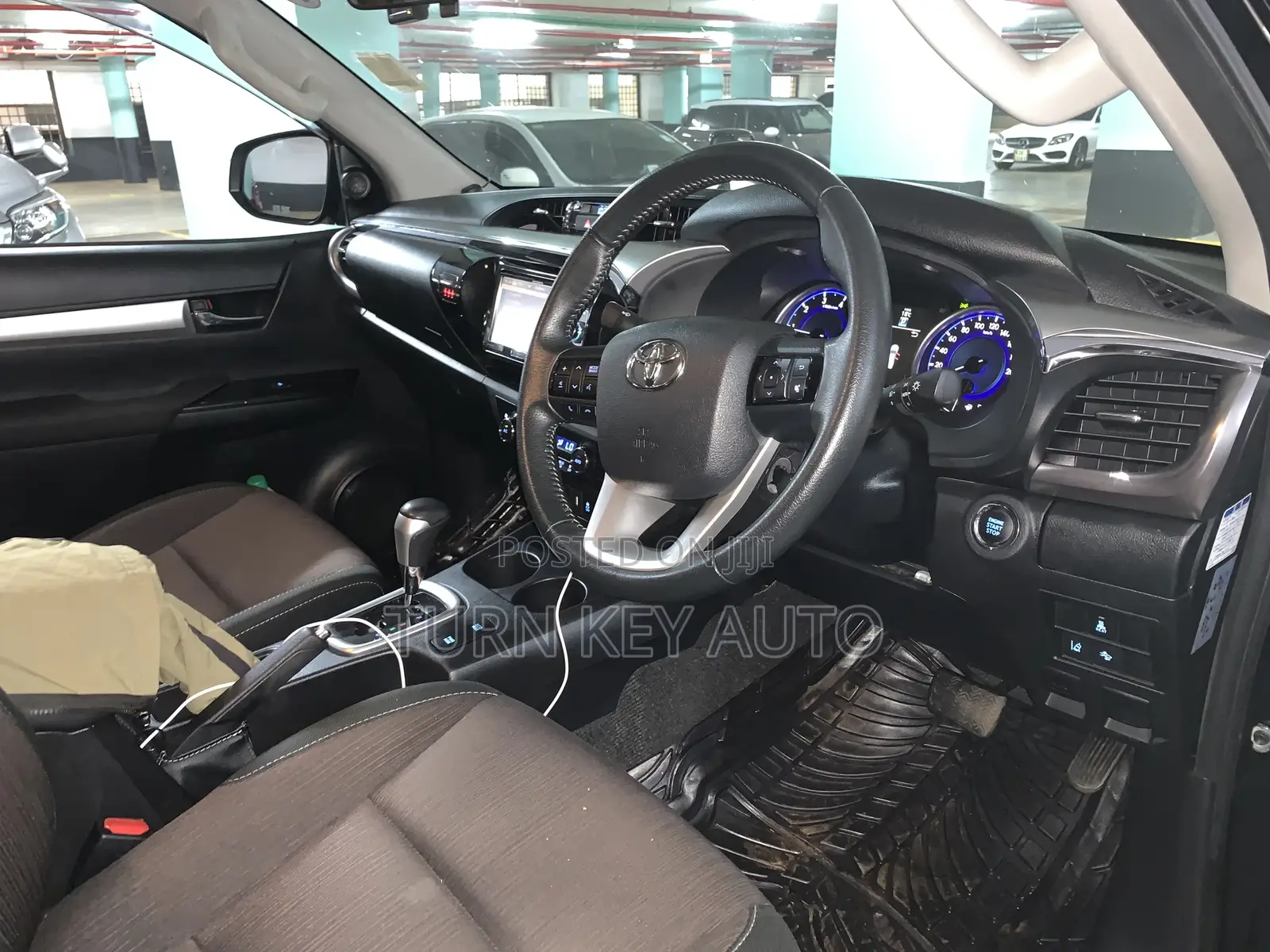Toyota Hilux Revo Double Cab Deisel 2.4 AWD 2018 Black
