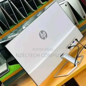 Utra Slim 27 Inch's HP Edge to Edge Monitor