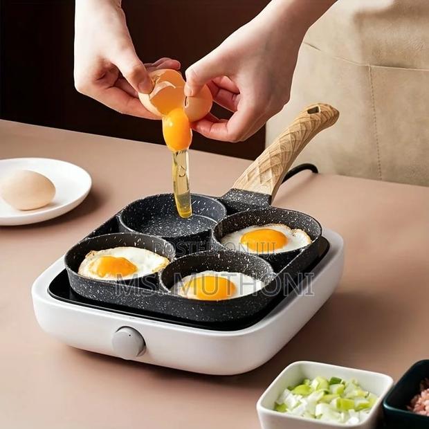 *❇24cm Multipurpose 4 Hole Omelet Pan, For Burger Eggs, - thumbnail 3