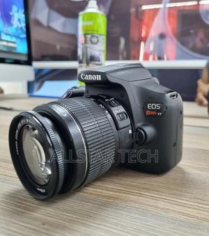 Canon Rebel T7 - thumbnail 2