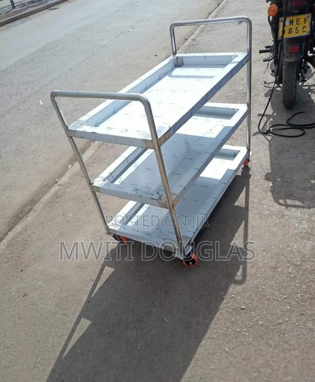 Food Trolley, F1