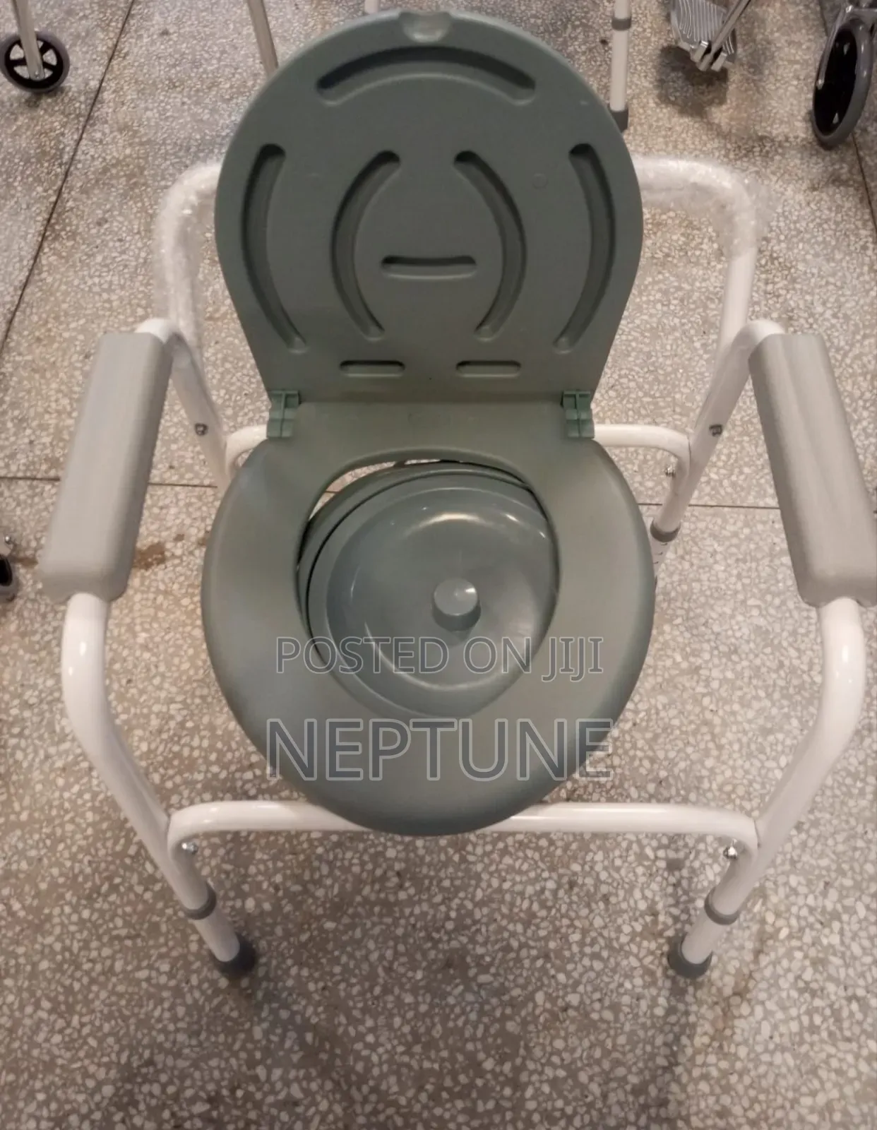 Commode Seat 801