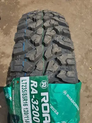 235 /85 R16 Roadcruza Tyres (Mt)