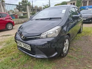 Toyota Vitz 2015 Black