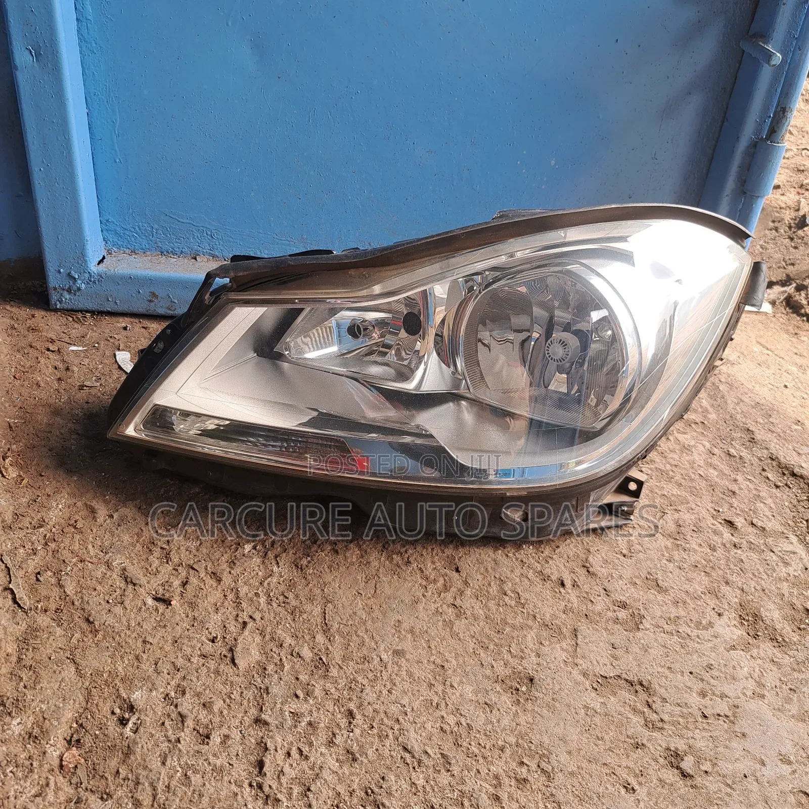 Mercedes W204 C200 Headlight