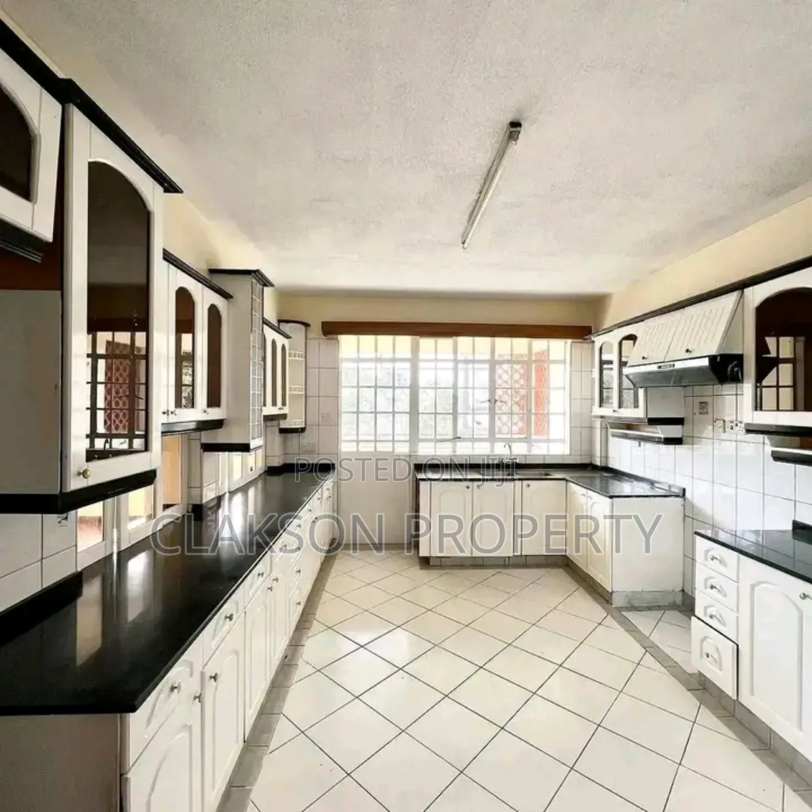 3bdrm Apartment in Kileleshwa for rent